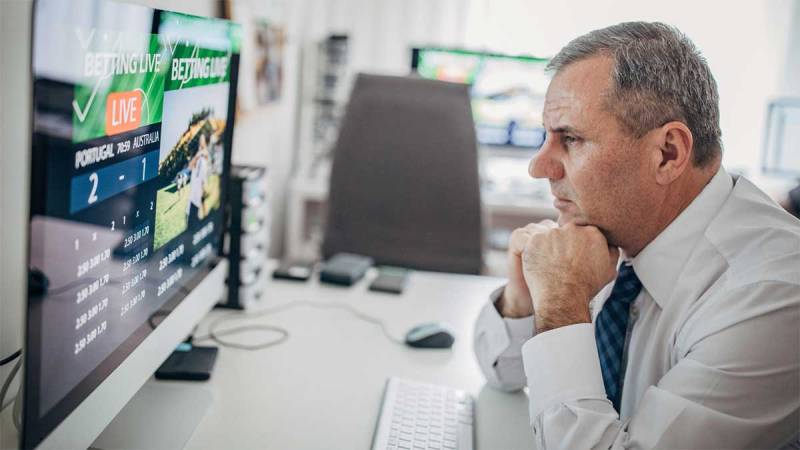 Tạm dừng và tự đánh giá lại