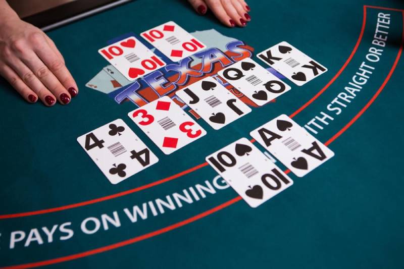 Texas Hold'em Bonus Poker là gì?